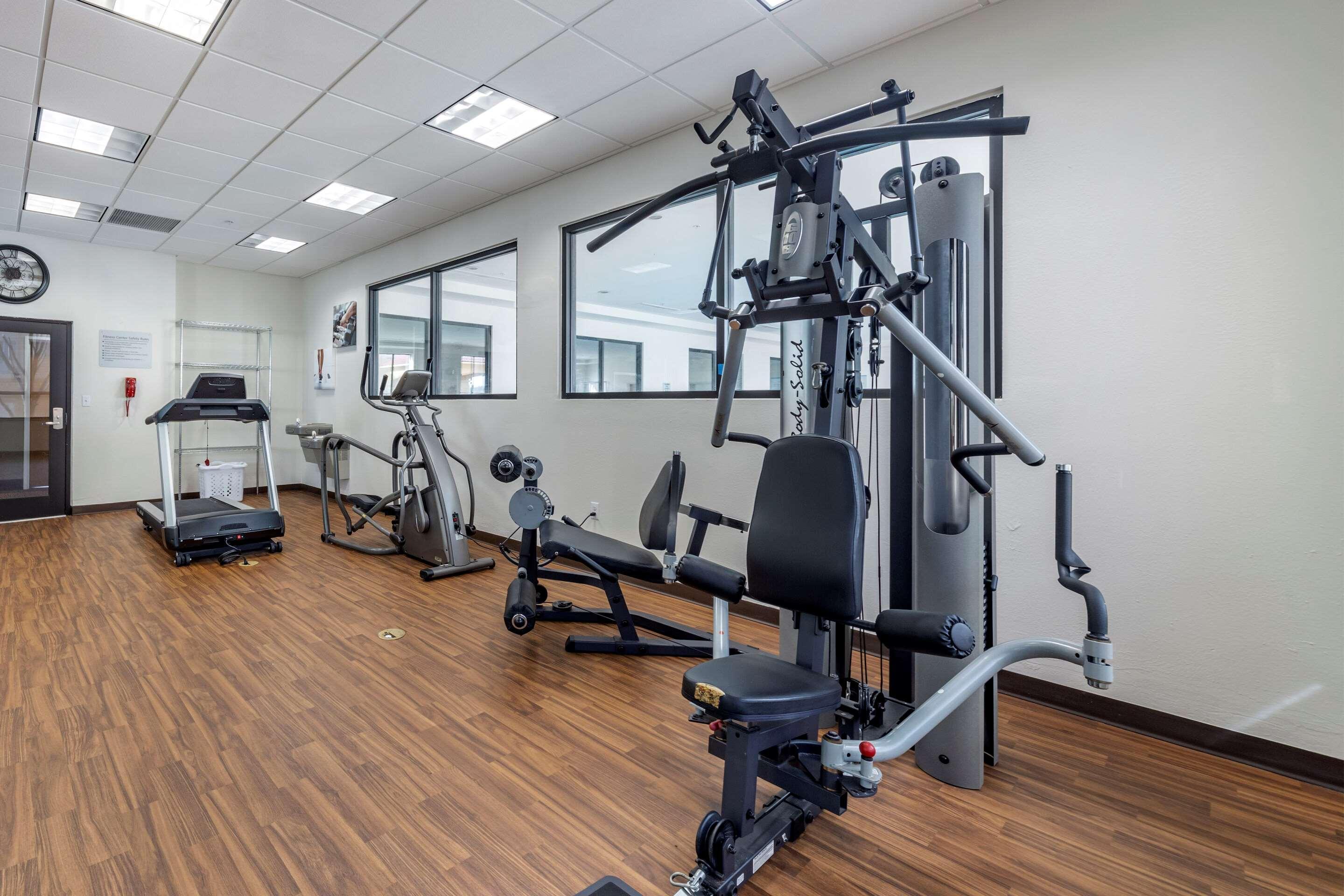 Comfort Inn & Suites Shawnee North Near I-40 Экстерьер фото