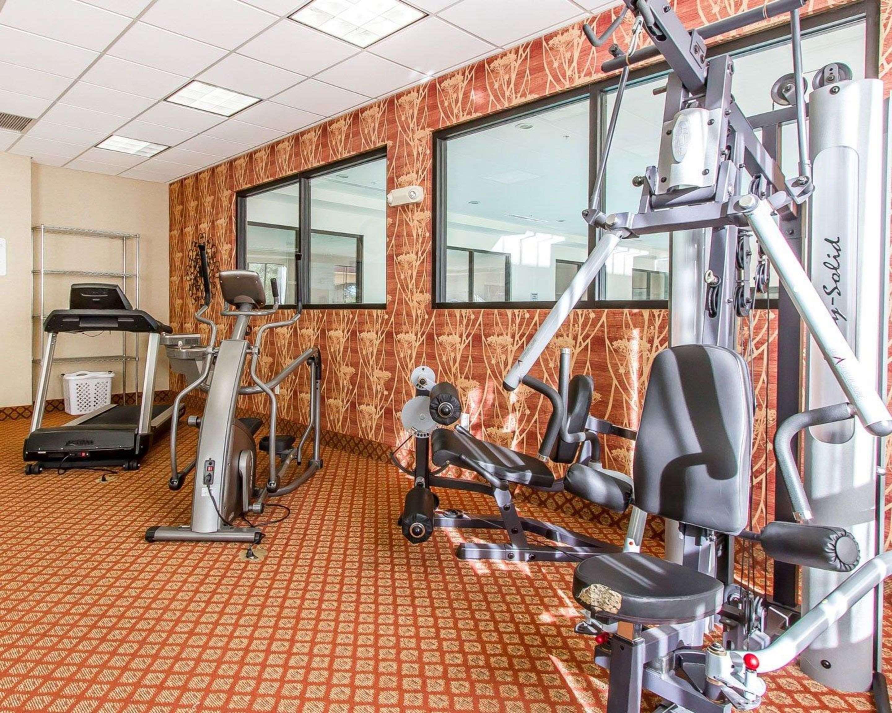 Comfort Inn & Suites Shawnee North Near I-40 Экстерьер фото